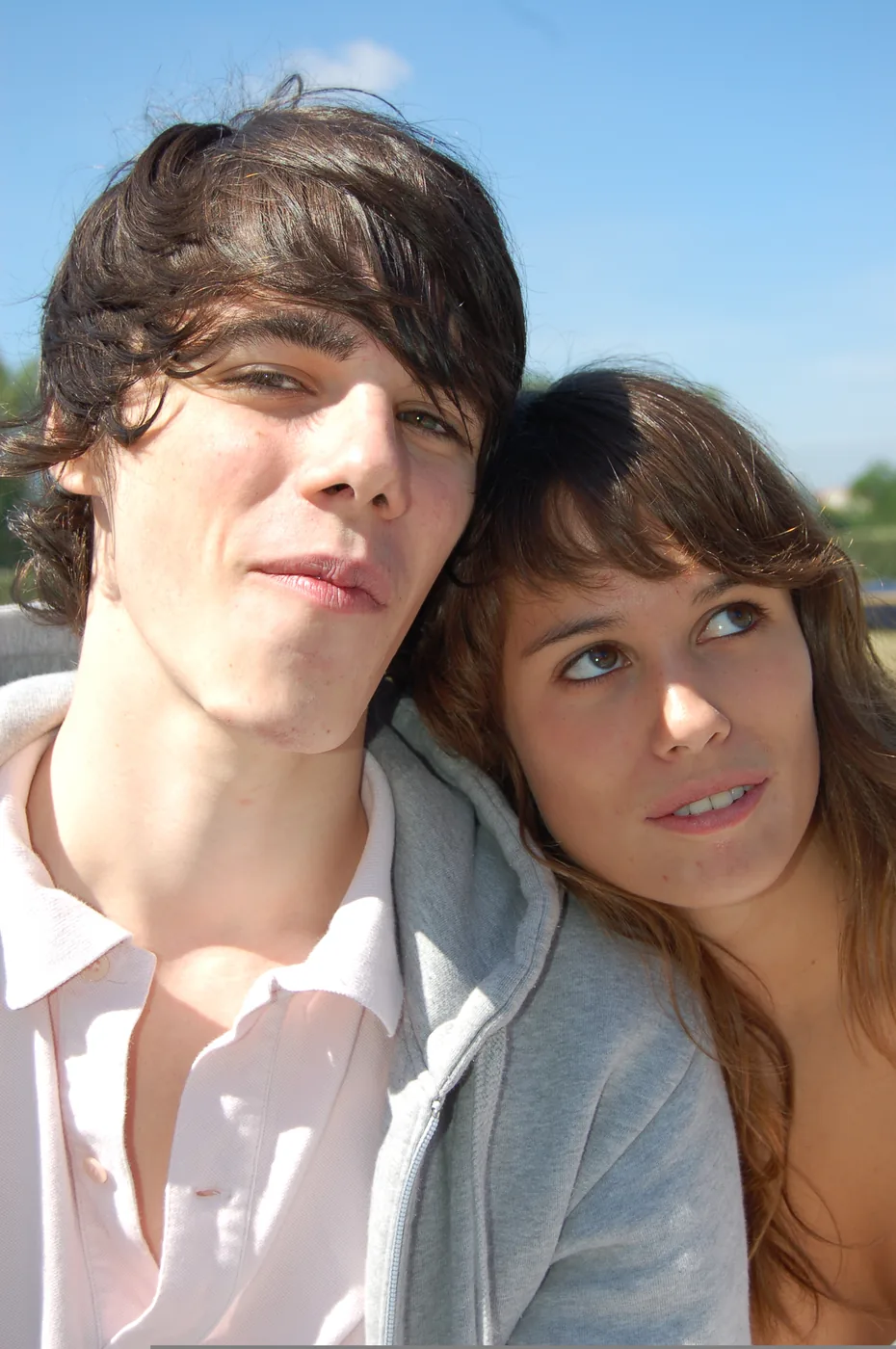 Tournage du clip Lucy (Live Saver Remix) de JEALOUSY, 2005 — portrait vertical actrice clip Lucy JEALOUSY, format portrait